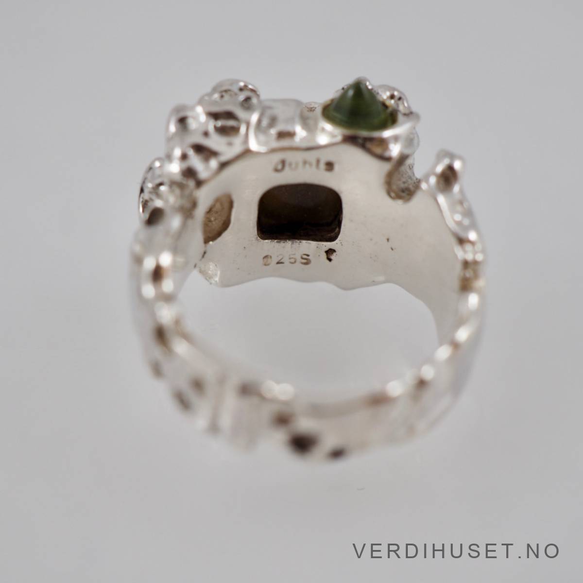 Ring i sølv med stener - Juhls, Kautokeino