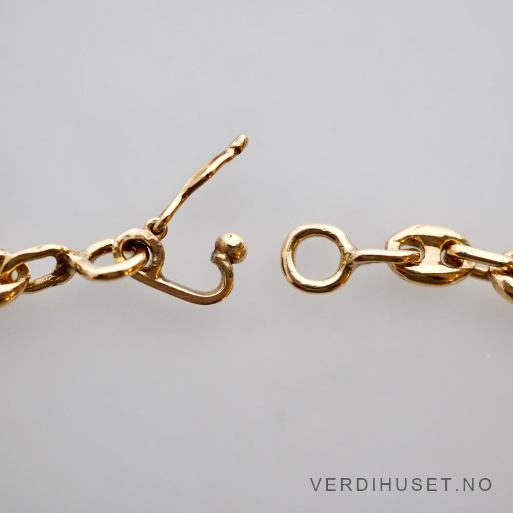 Halssmykke i 18 K gull
