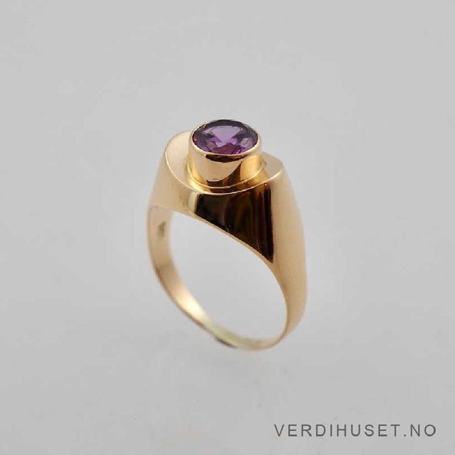 Hovedbilde Ring i 14 K gull med rosa sten