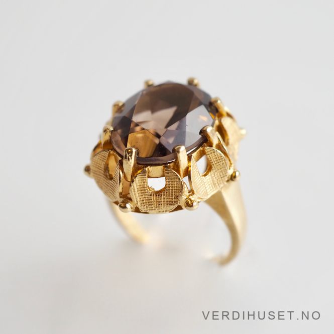 Hovedbilde Ring i 14 K gull med brun sten