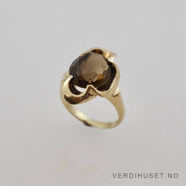 Hovedbilde Ring i 14 K gull med røyk kvarts