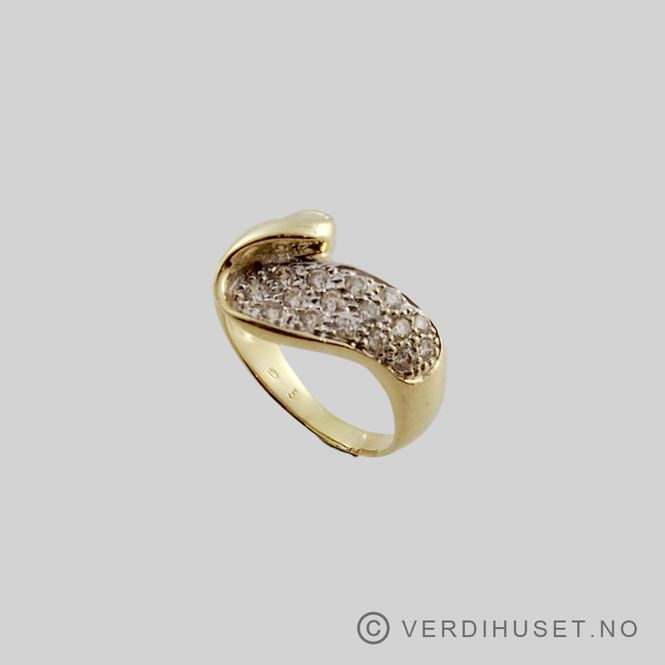 Hovedbilde Ring i 14 K gull med blanke stener
