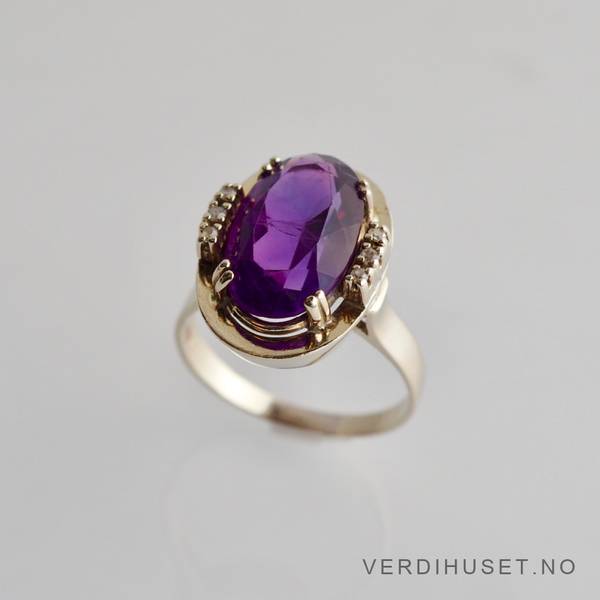 Hovedbilde Ring i 14 K gull med stener