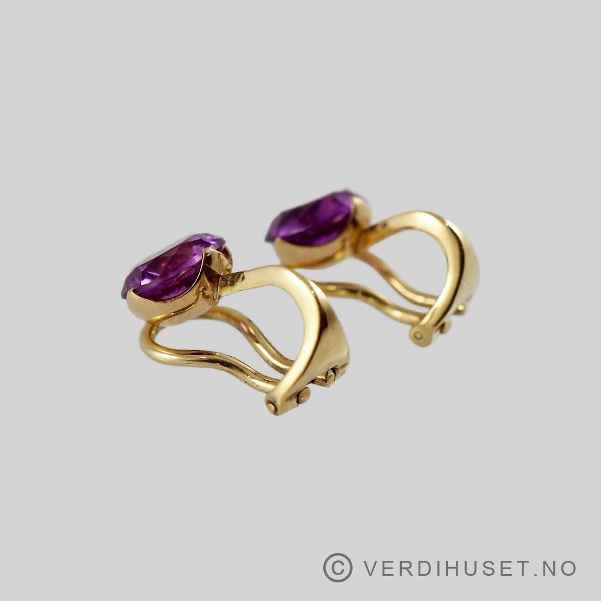 Øreklips i 14 K gull med rosa/lilla sten