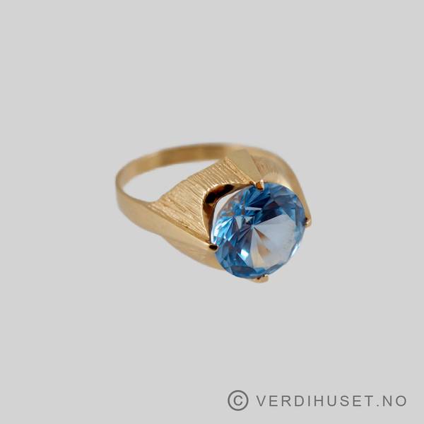 Hovedbilde Ring i 14 K gull med blå sten