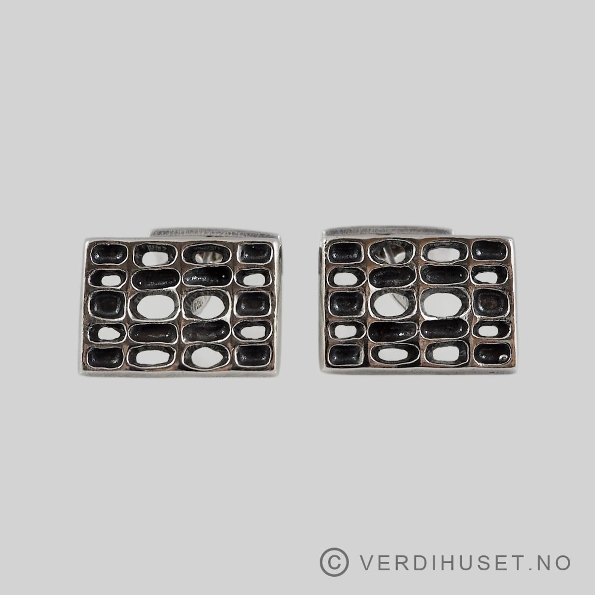 Mansjettknapper i oksidert sølv - D-A