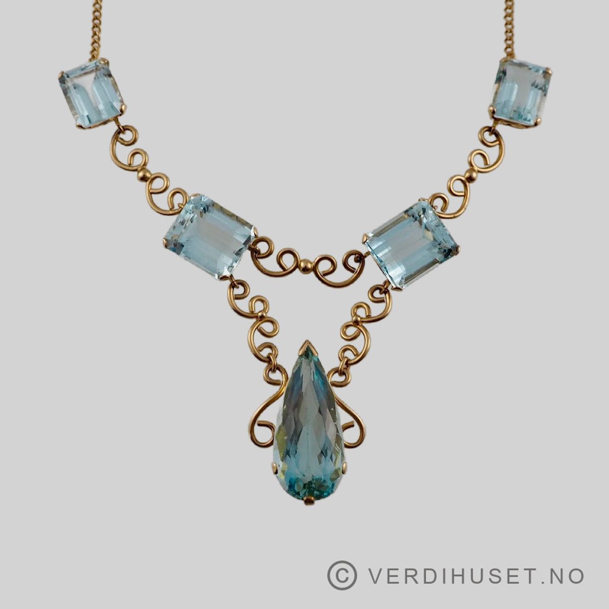 Halssmykke i 18 K gull med akvamariner