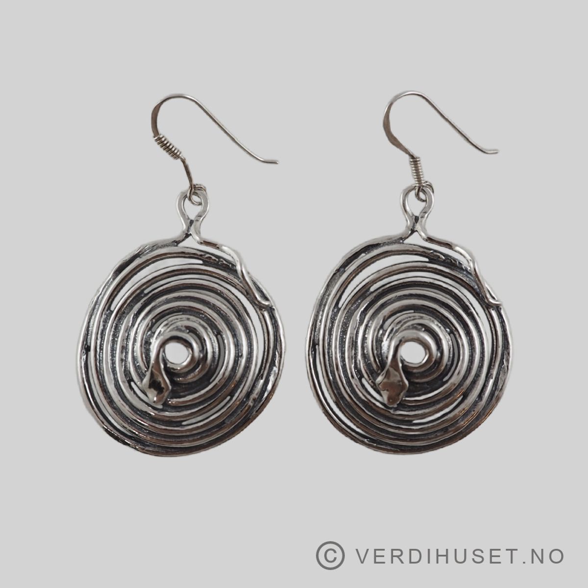 Ørepynt i oksidert sølv - Y.O. Kristiansen