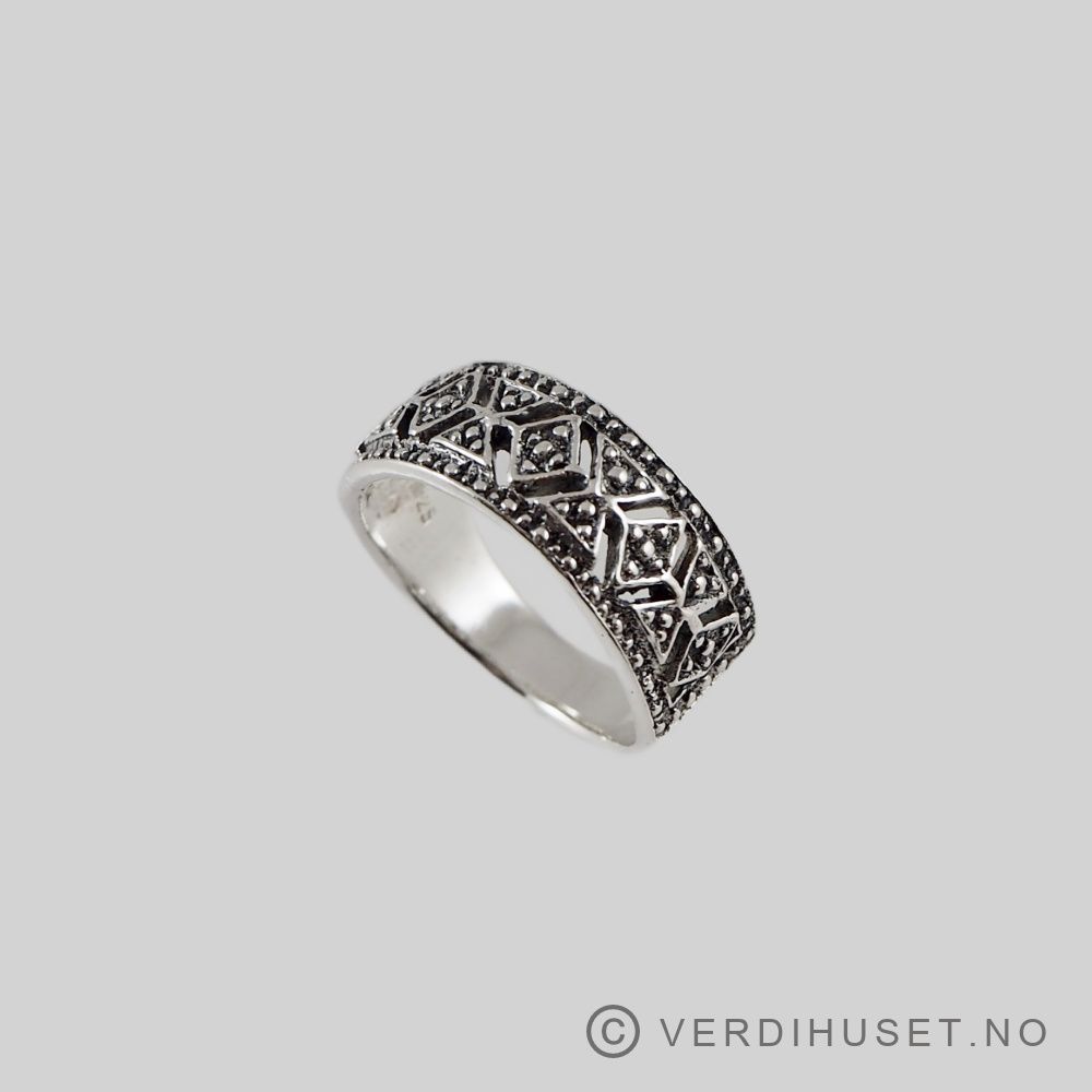 Ring i sølv
