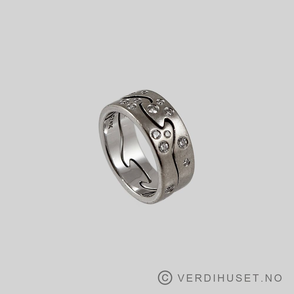 3-1 ring i 18 K hvitt og gult gull med diamanter