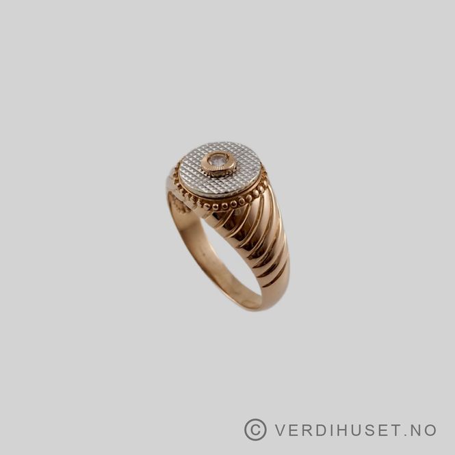 Hovedbilde Herrering i 14 K gull med blank sten