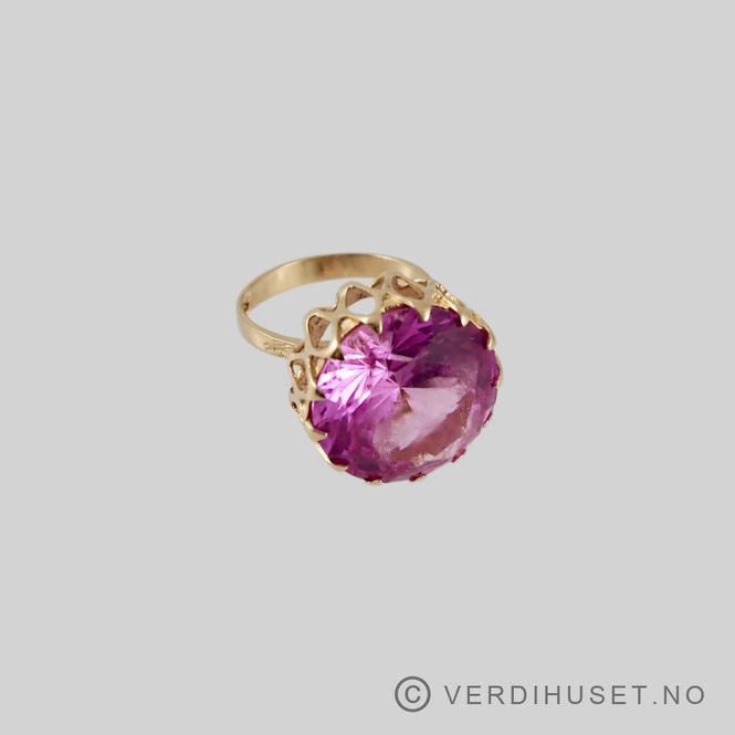 Hovedbilde Ring i 14 K gull med rosa sten