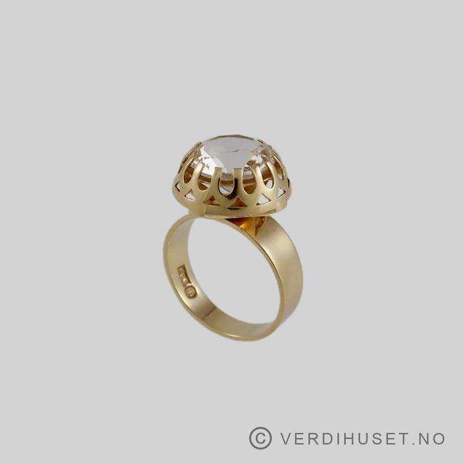 Hovedbilde Ring i 14 K gull med blank sten