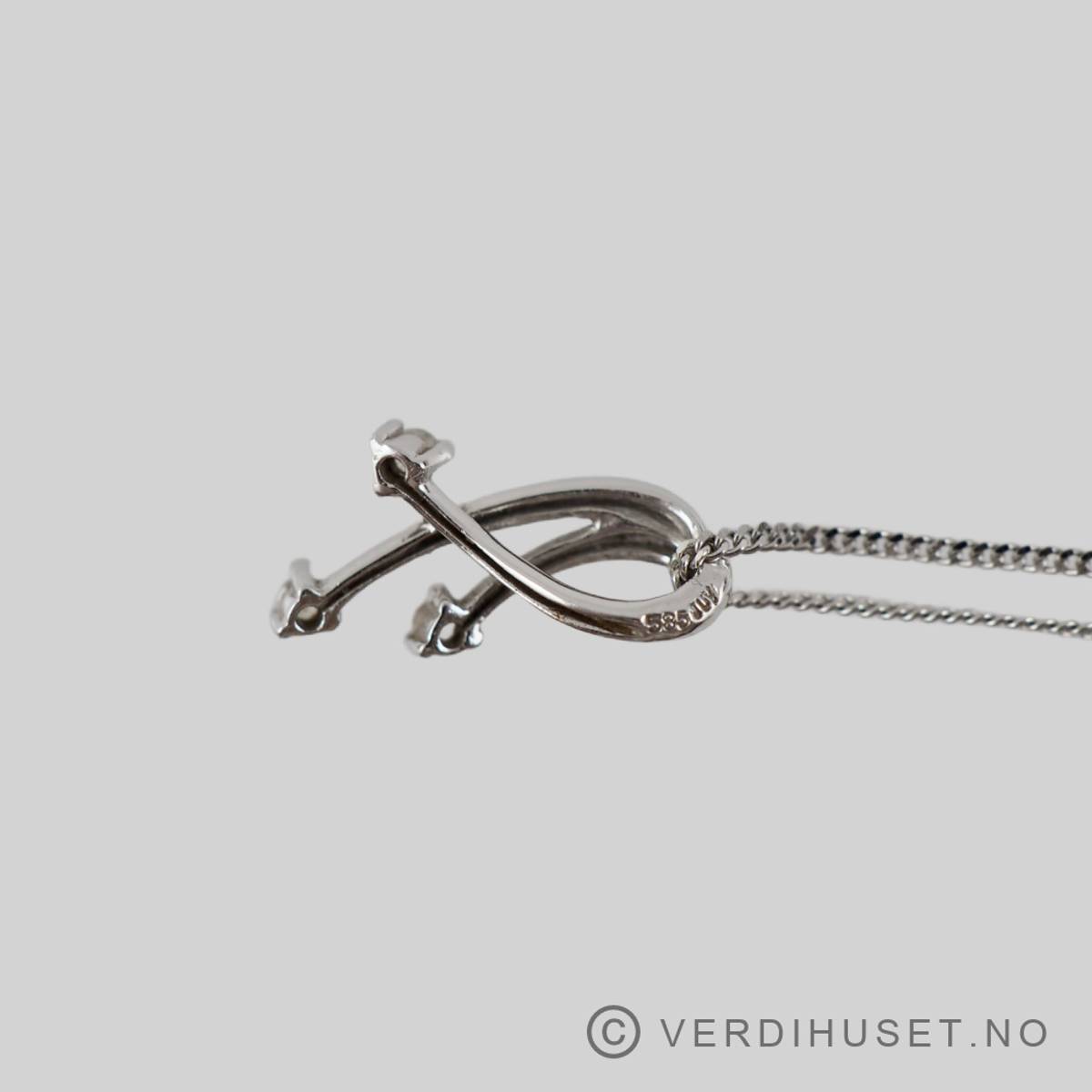 Anheng i 14 K hvitt gull med 3 blanke stener