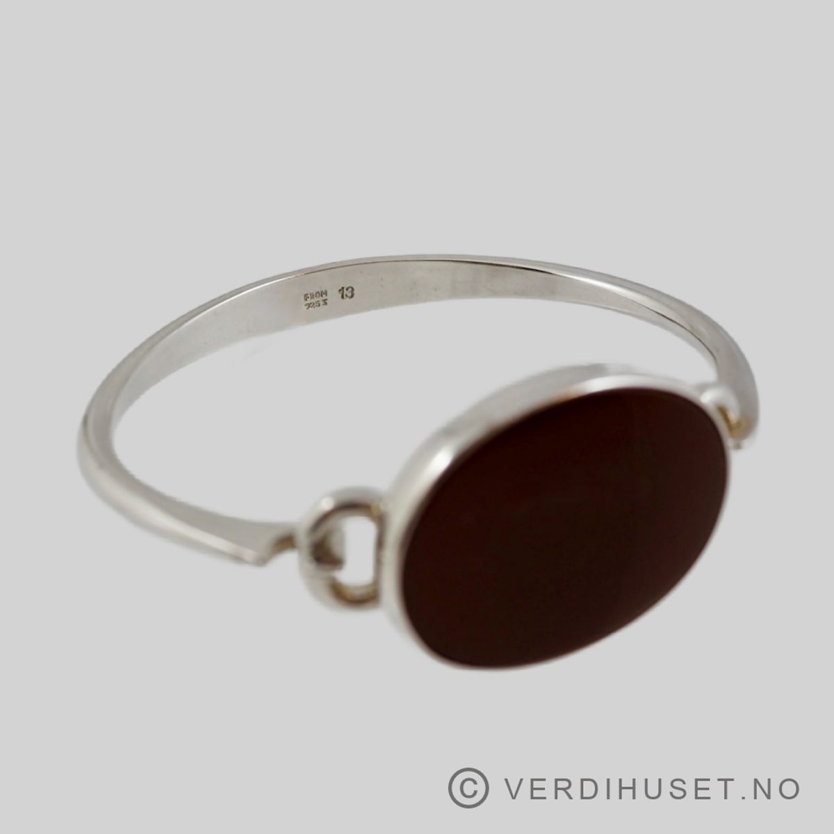 Armring i sølv med rød-brun sten - N. E. From