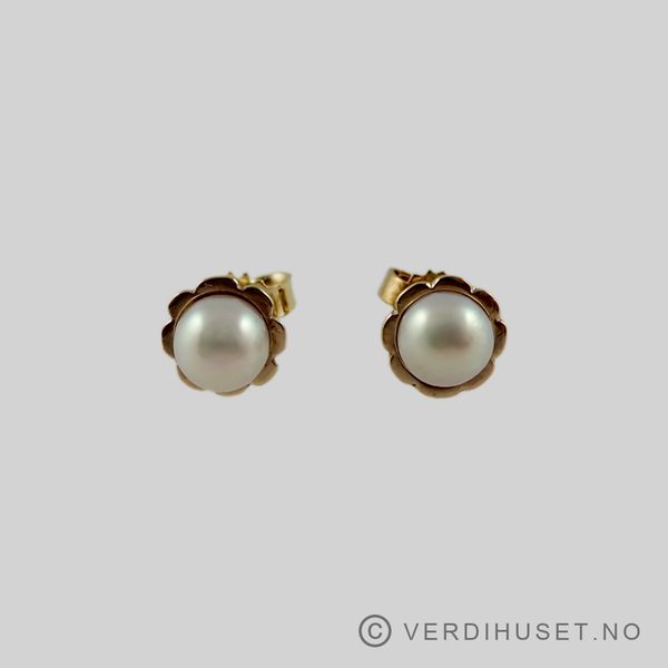 Hovedbilde Ørepynt i 14 K gull med perle
