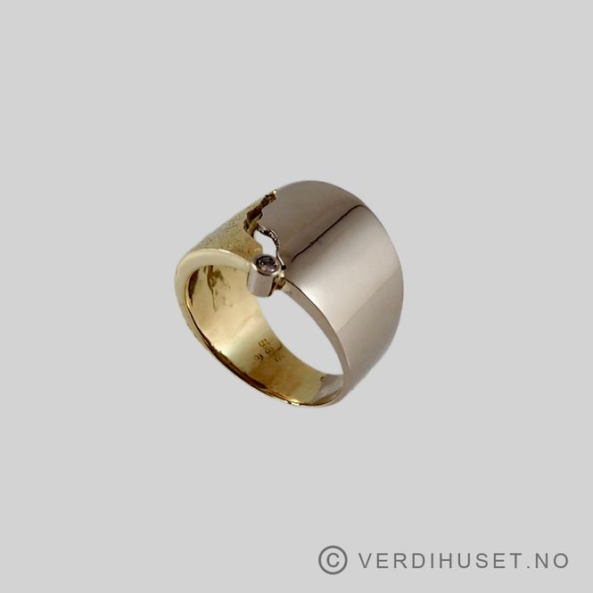 Hovedbilde Ring i 14 K hvitt og gult gull med blank sten