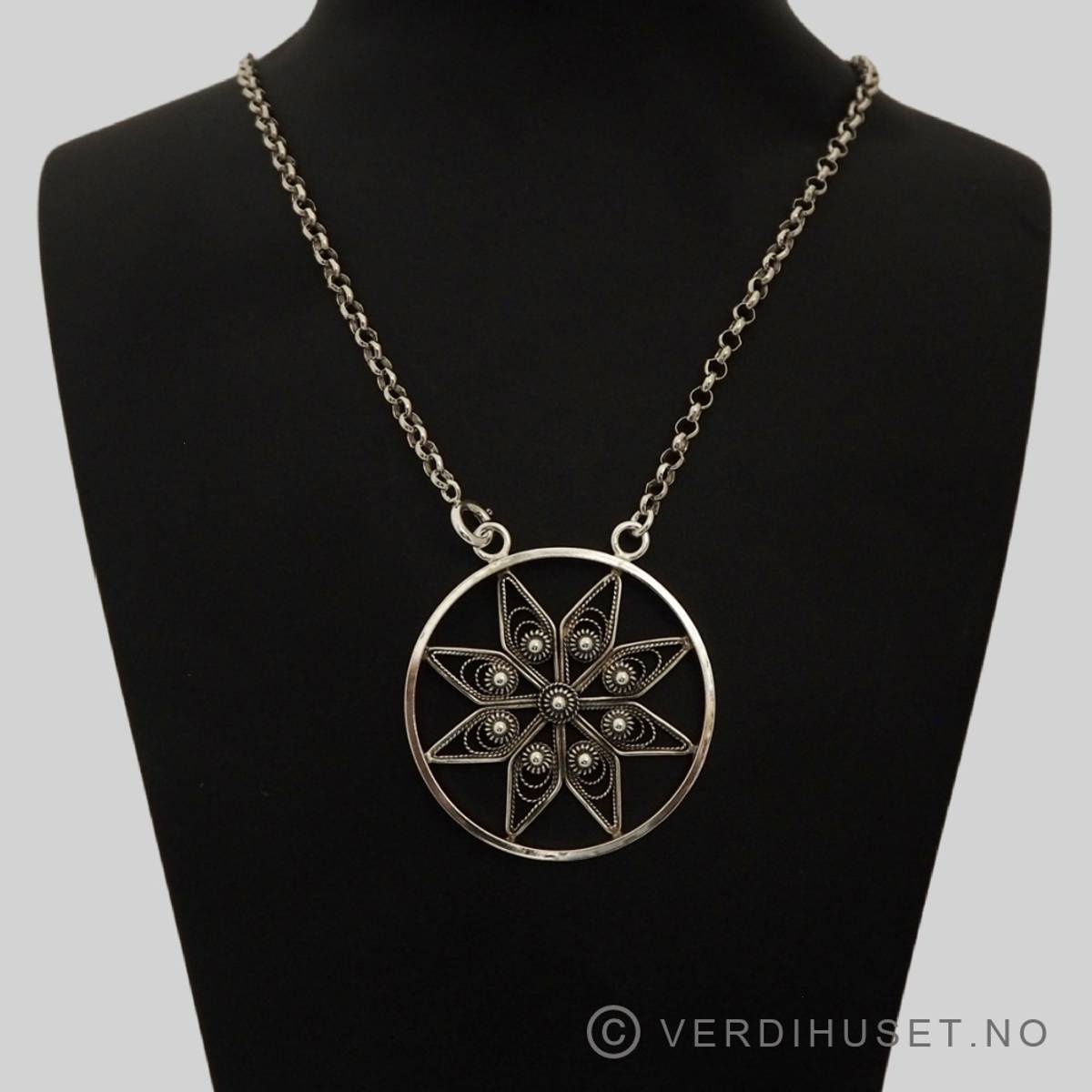 Anheng i sølv med filigran