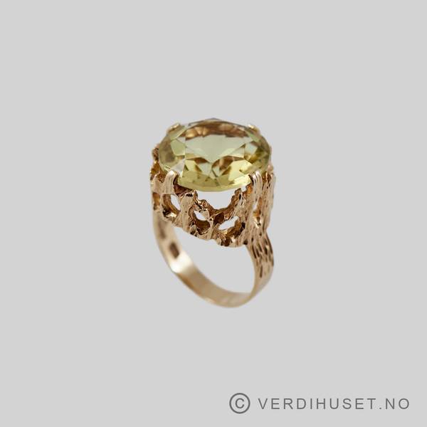 Hovedbilde Ring i 14 K gull med gul sten