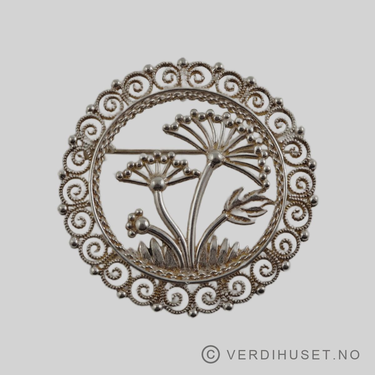 Bunadssølje/Brosje/Anheng i sølv